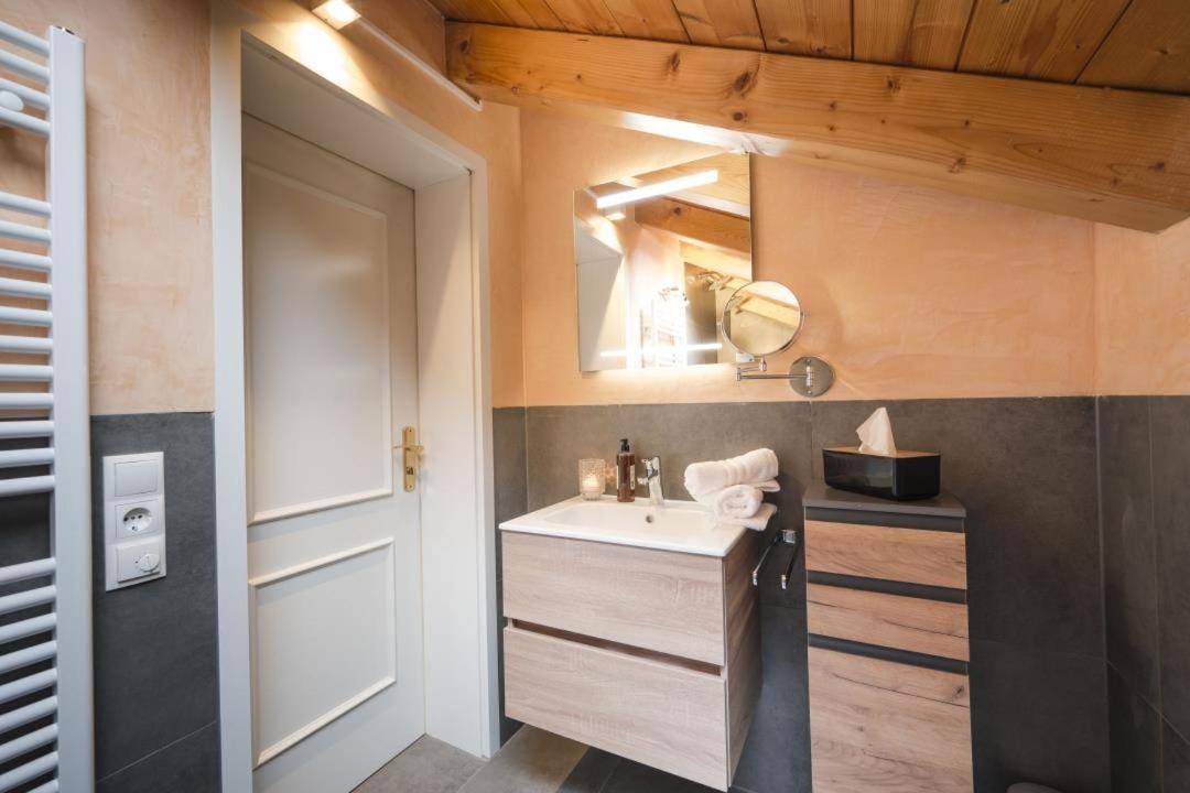 Ferienhaus Die 12 Mit 4 Schlafzimmern In Garmisch Eksteriør billede
